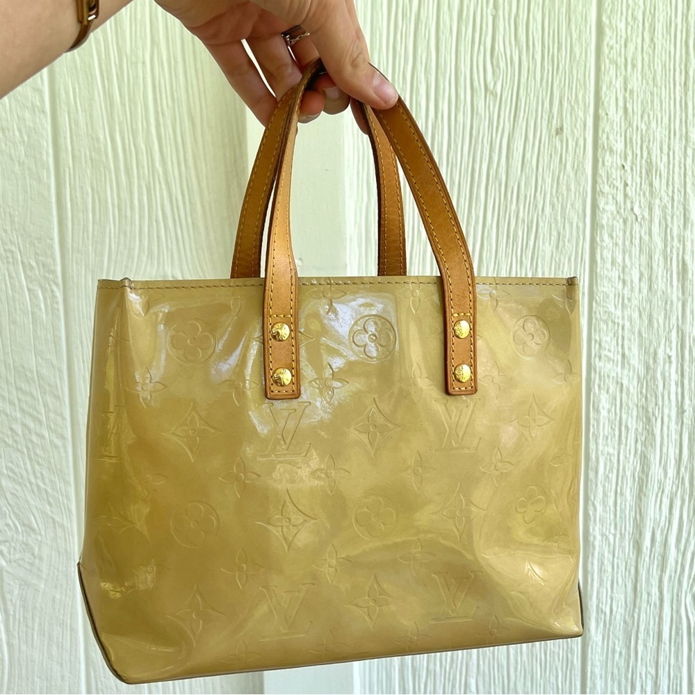 Louis Vuitton Vernis Reade PM Tote
